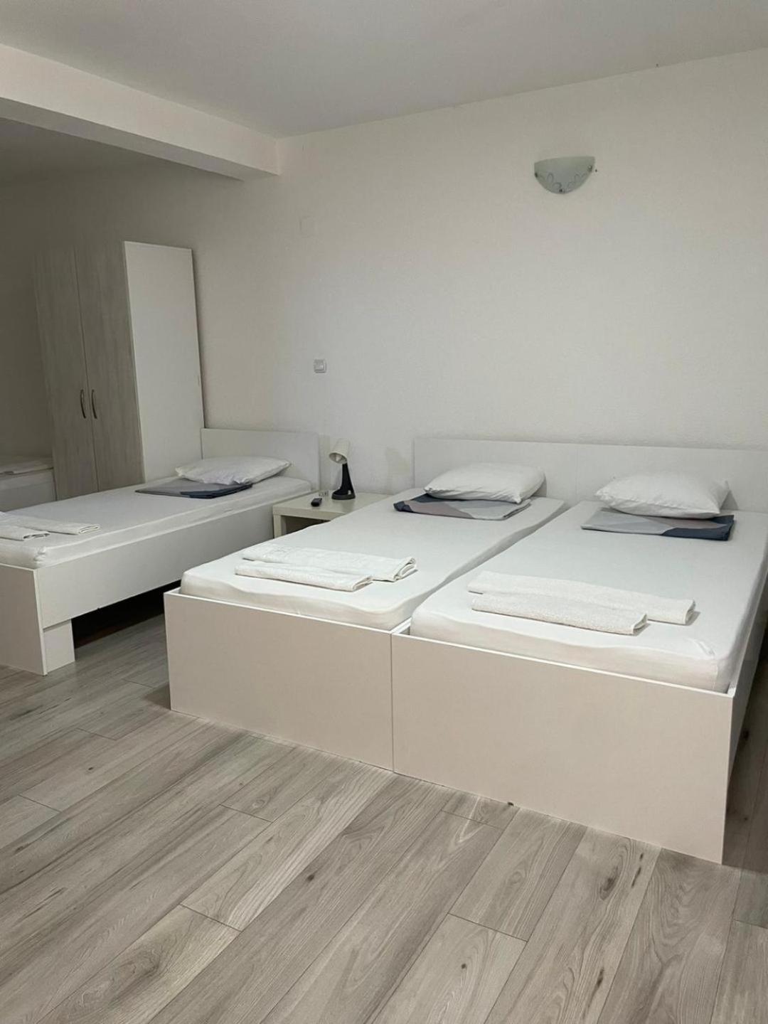 Tiki Apartments Gevgelija Exterior foto